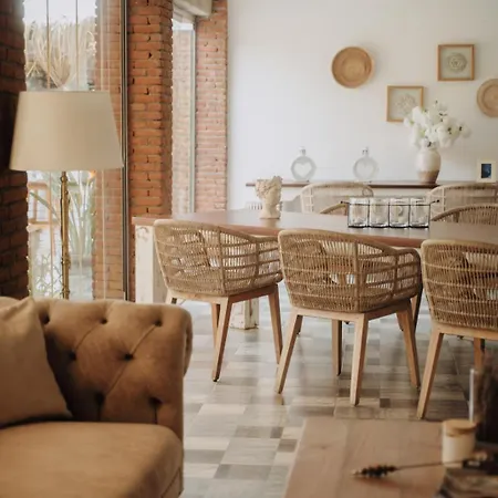 Bed & Breakfast Cadde75 Alacati Çeşme