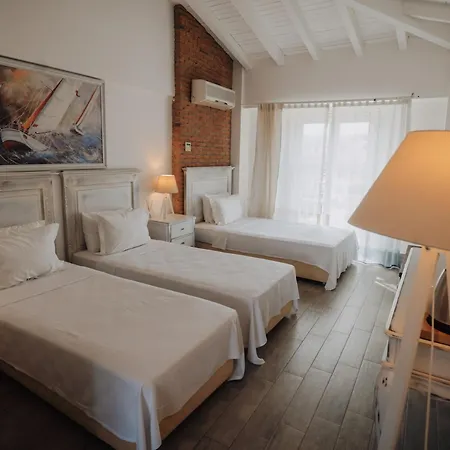 Cadde75 Alacati Bed and breakfast