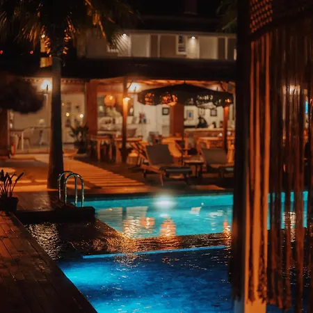 Cadde75 Alacati Nocleg ze śniadaniem *